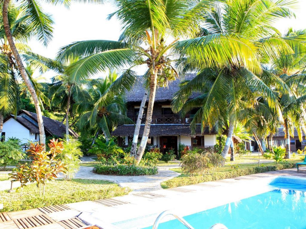 Ylang Hotel Ambondrona  Dış mekan fotoğraf