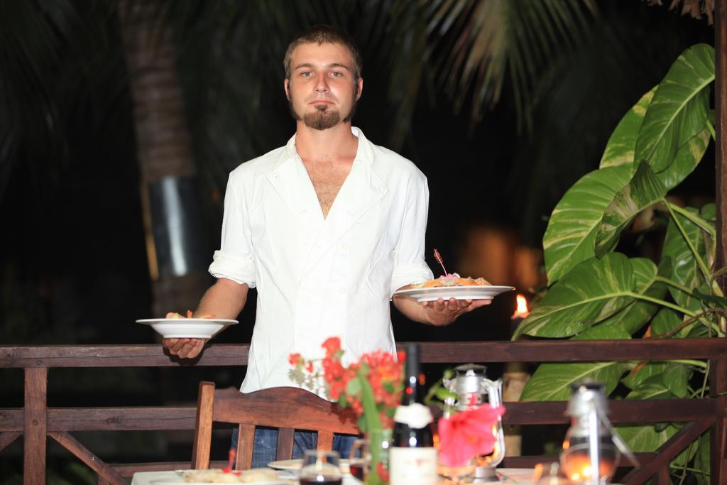 Ylang Hotel Ambondrona  Dış mekan fotoğraf