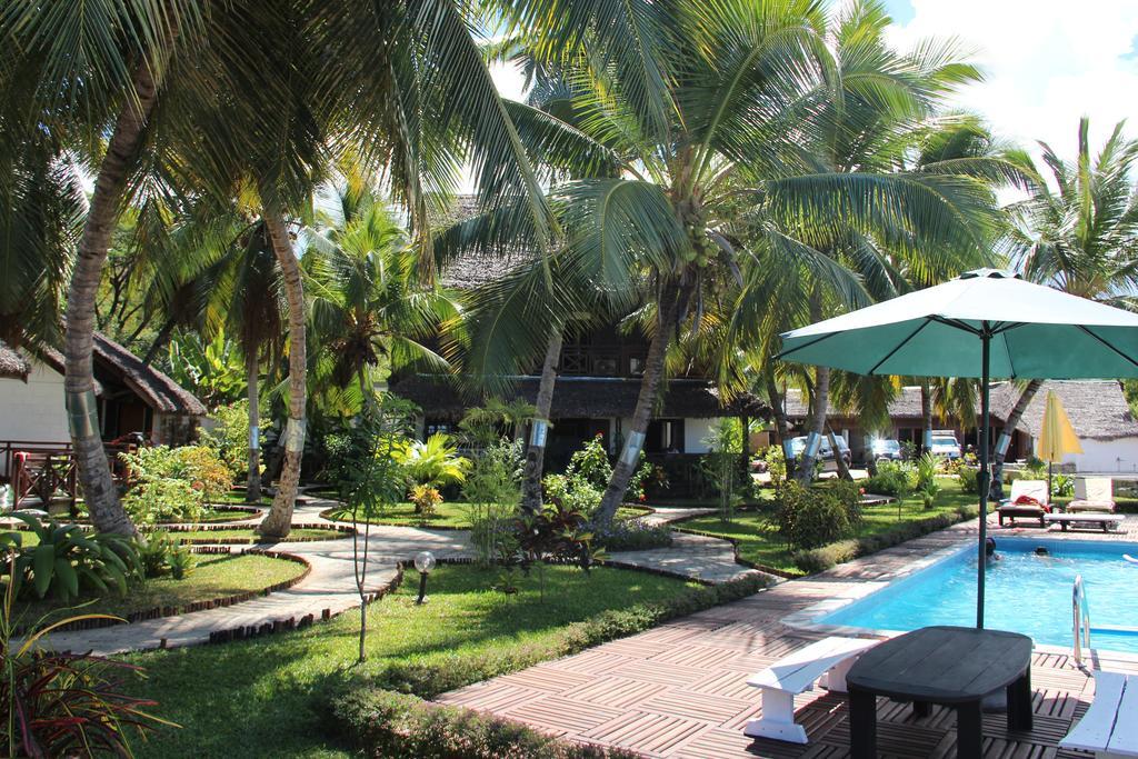 Ylang Hotel Ambondrona  Dış mekan fotoğraf